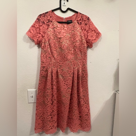 Vince Camuto Lace Dress - Picture 4 of 16